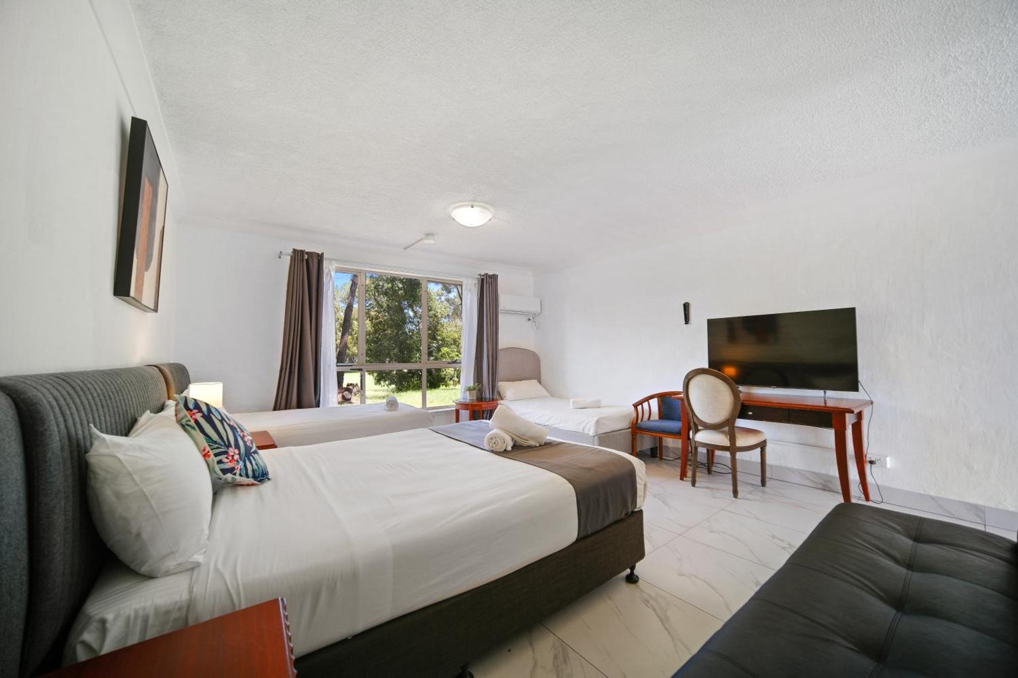 Golf Place Inn Wollongong Primbee Luaran gambar