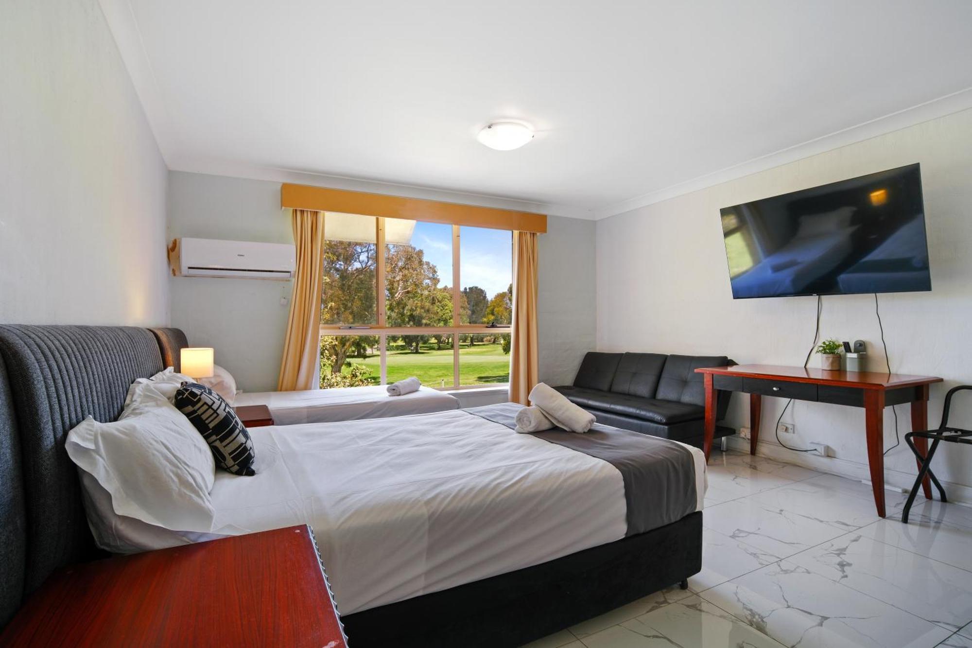 Golf Place Inn Wollongong Primbee Luaran gambar